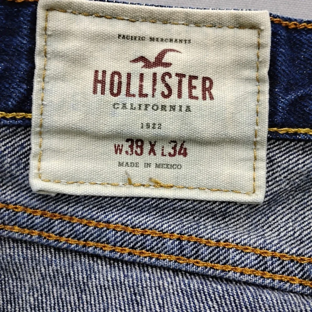 Hollister Men 38x34 Straight Leg Blue Denim Jeans Button Fly Dark Wash 2742